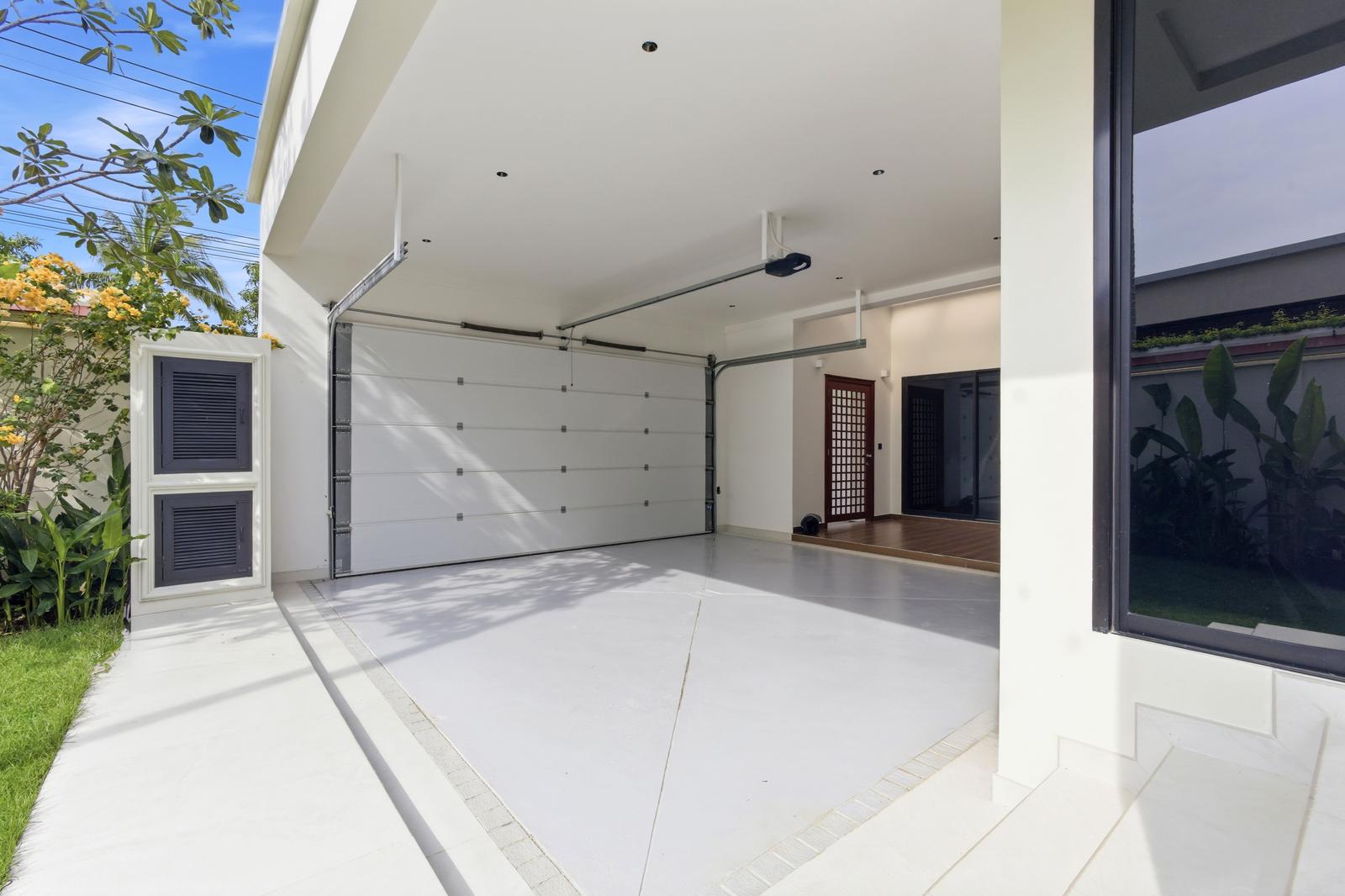 Car porch