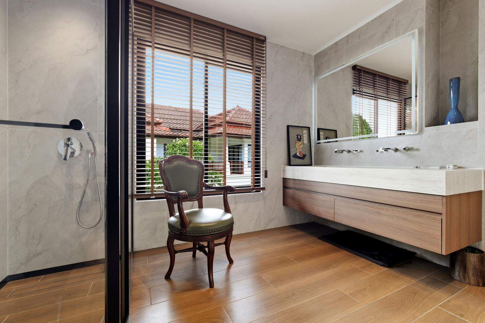 Master bathroom